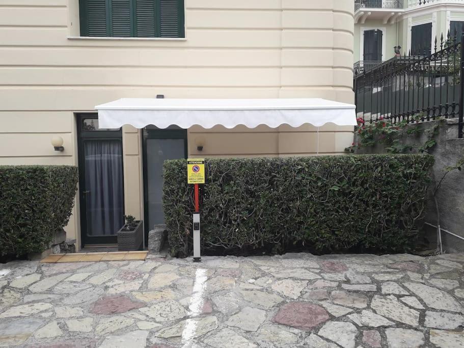 La Casa Di Anna, In Palazzina Liberty Fronte Parco Apartment Bordighera Exterior foto